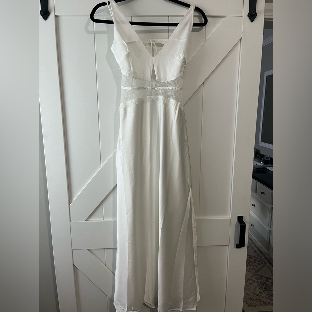 white satin maxi dress NWT & stunning!
